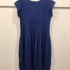 Pleats Please Issey Miyake